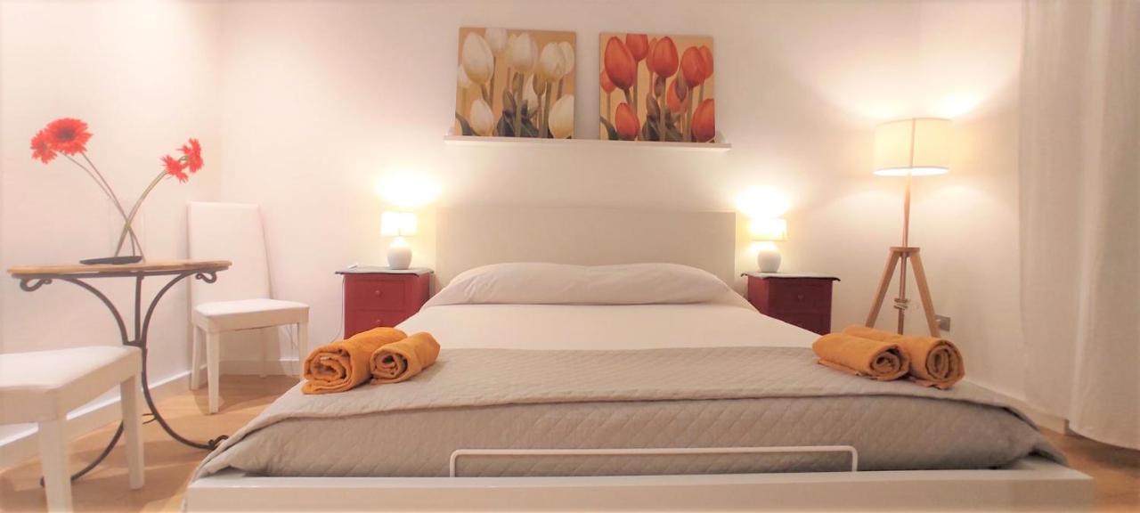 Krly Exclusive Rooms 卡利亚里 外观 照片