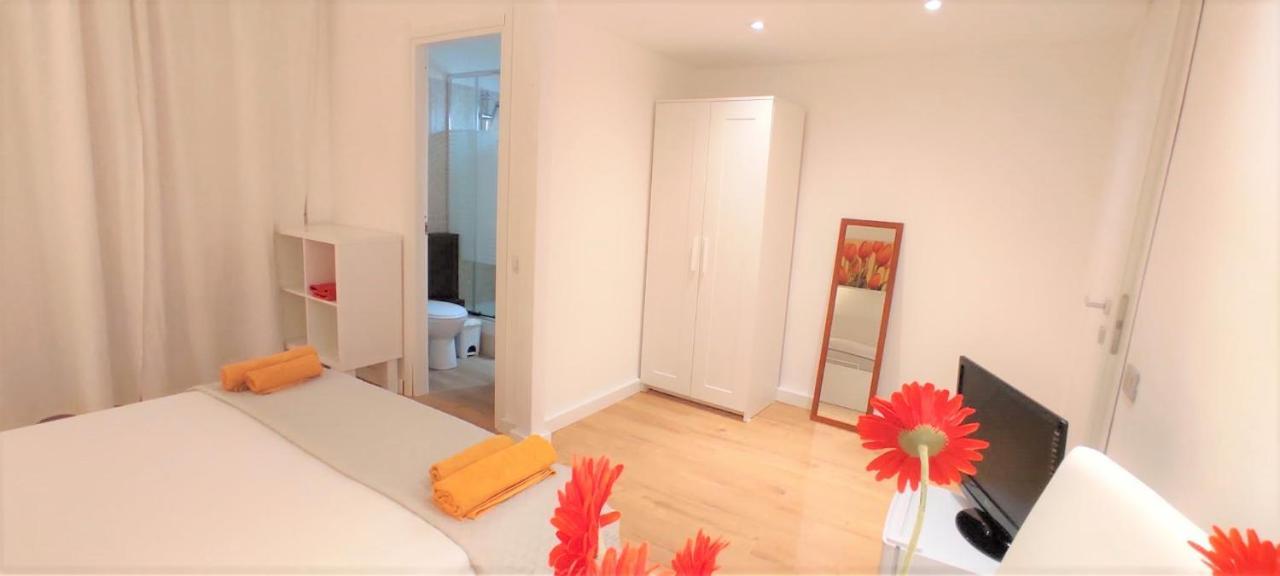 Krly Exclusive Rooms 卡利亚里 外观 照片