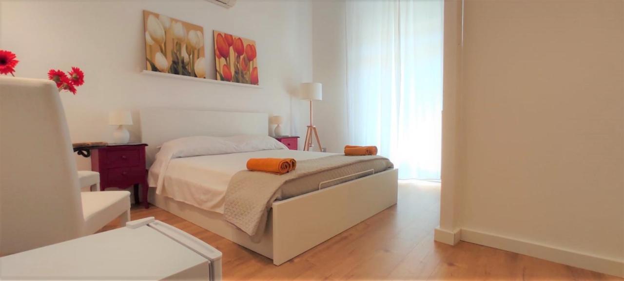Krly Exclusive Rooms 卡利亚里 外观 照片