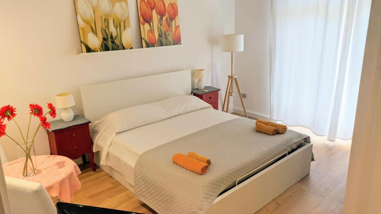 Krly Exclusive Rooms 卡利亚里 外观 照片